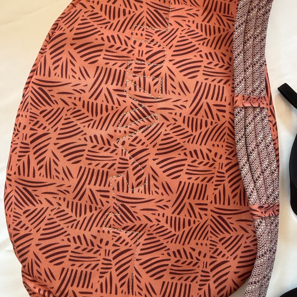 KAVU Rope Sling Bag Rust Terracotta Black Leaf Pattern Crossbody Backpack - Picture 4 of 10